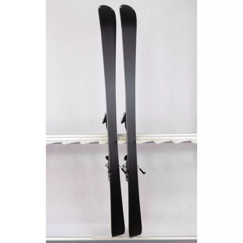 skis ATOMIC REDSTER XR, light woodcore + Atomic L10 lithium ( en PARFAIT état )