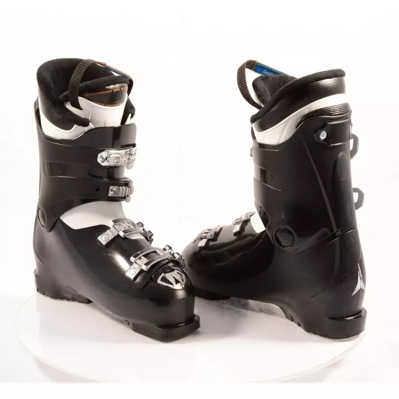 chaussures ski ATOMIC HAWX MAGNA R80, micro, macro, EZ STEP-IN, BLACK/white ( en PARFAIT état )