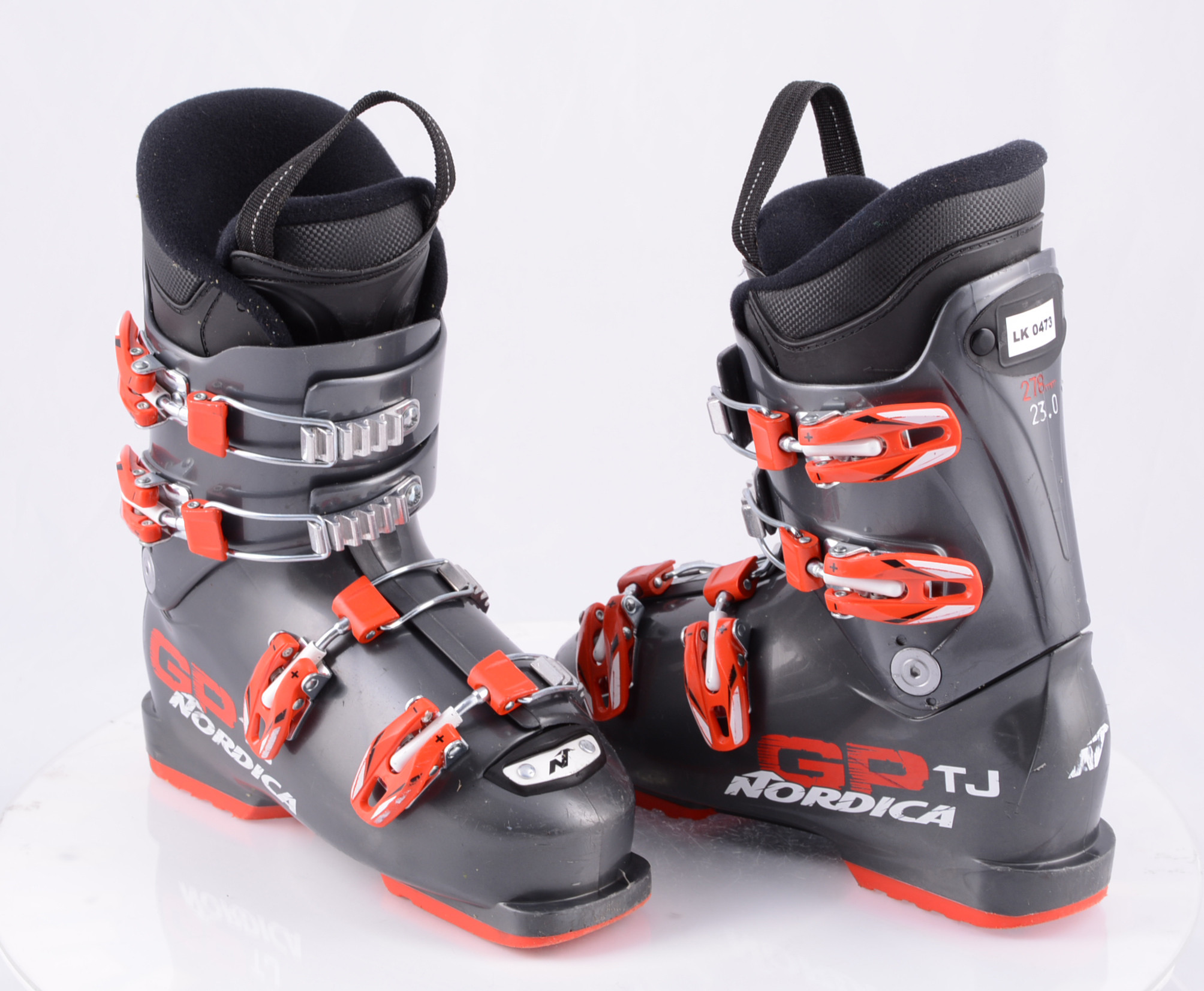 Mondo 25.5 Used Details about   Nordica GP TJ Junior Ski Boots Size 7.5 