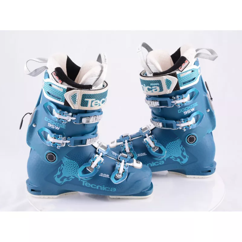 women's ski boots TECNICA COCHISE 95 W, CUSTOM adapt shape, QUADRA techn, ULTRA fit, self adj system, SKI/WALK ( TOP condition )