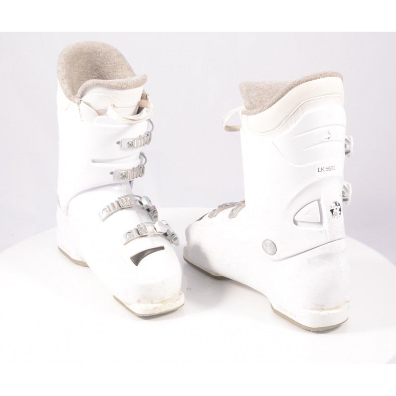 children's/junior ski boots ROSSIGNOL FUN GIRL J4, macro