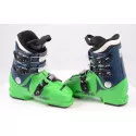chaussures ski enfant/junior ATOMIC HAWX JR R3 2020 GREEN/blue, THINSULATE insulation, macro