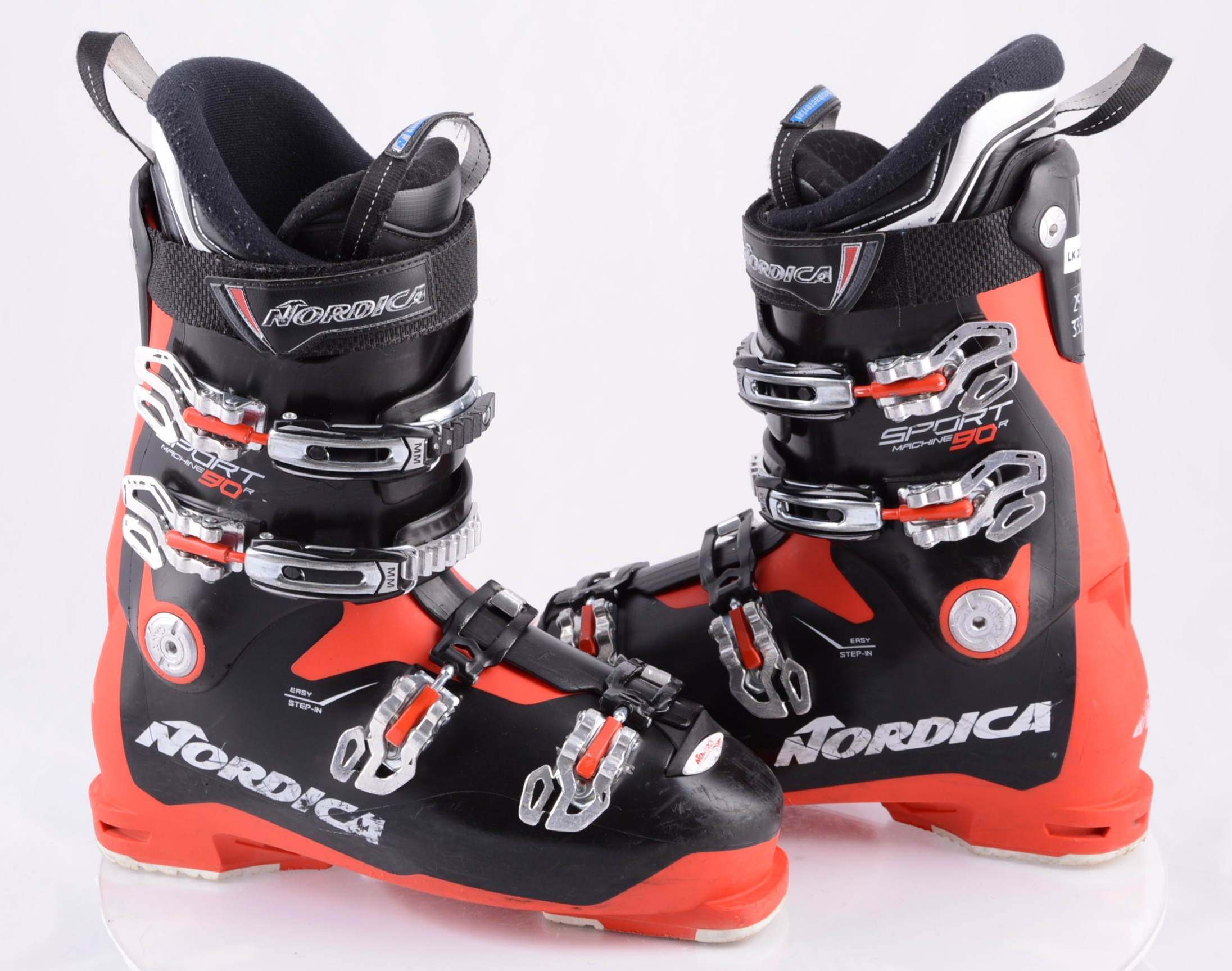 ski boots NORDICA SPORTMACHINE 90 R, RED/black, ANTIBACTERIAL