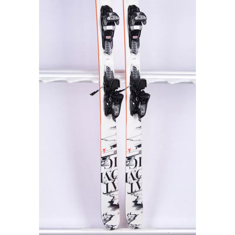 freestyle skis ATOMIC INFAMOUS JOSSI WELLS, TWINTIP, Woodcore + Marker Squire 11