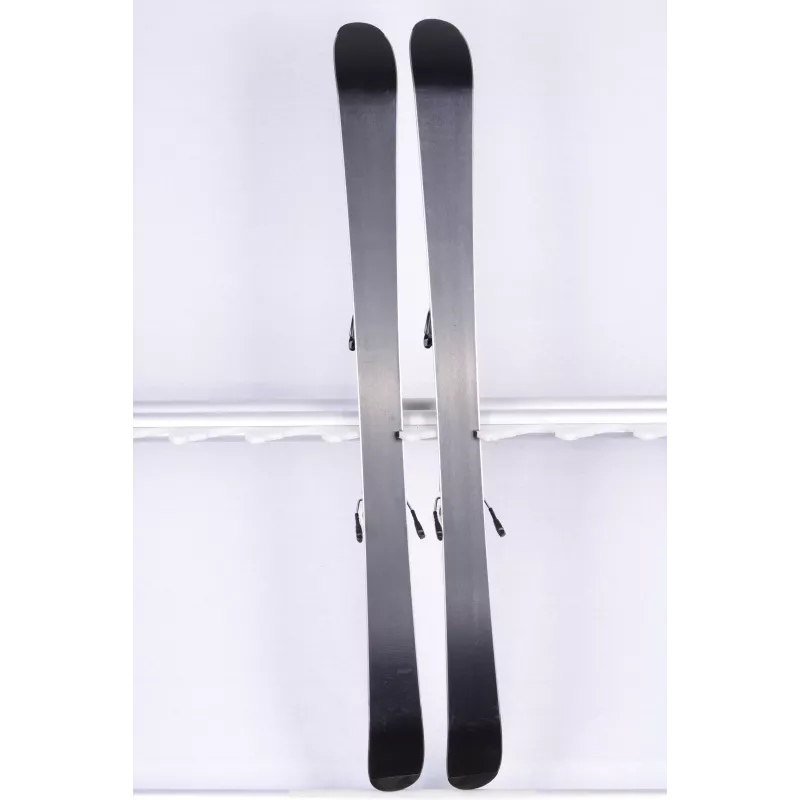 skis enfant/junior NORDICA SUPERCHARGER SPARKJ, TWINTIP, freestyle + Marker 7.0 ( Utilisé UNE FOIS )