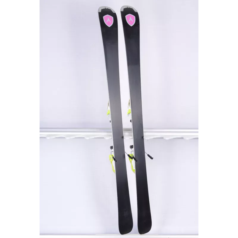 esquís mujer DYNASTAR NEVA 78, superlight, sidewall, rocker technology, sidecut, stance + Look Xpress 11