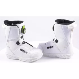 nové dětské snowboardové boty THIRTYTWO BOA, BOA-technology, white ( NOVÉ )