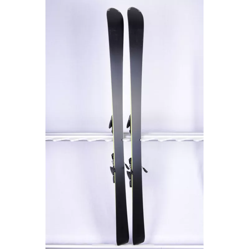 skis ATOMIC VARIOCARBON VA 74, PISTE rocker, Sidewall, Handmade + Atomic XTO 10