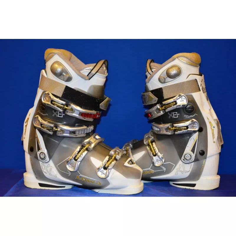 women's ski boots LOWA XC 7, SKI/WALK mode, AIR pump, canting adjust, EXTREM comfort